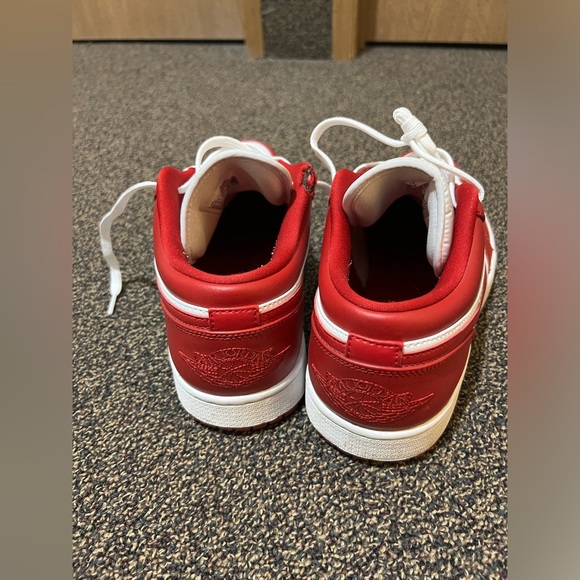 [Sold] Air Jordan 1 Low Gym Red Colorway for Sale - Picture 5 of 5